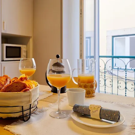Apartment Salvador Suites By Inloveapartments Lisbon